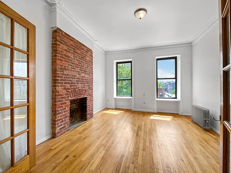 570 Vanderbilt Ave #4R — Photo 1