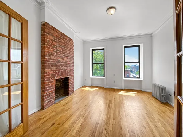 570 Vanderbilt Ave APT 4R, Brooklyn, NY 11238