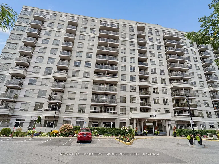 1200 The Esplanade N #908 — Photo 2