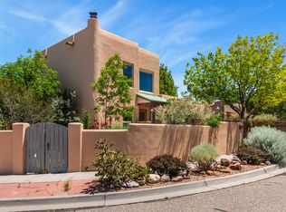 2907 Bonito Cir, Santa Fe, NM 87507