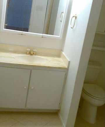 4th image of 2322 Chapel Hill Ln