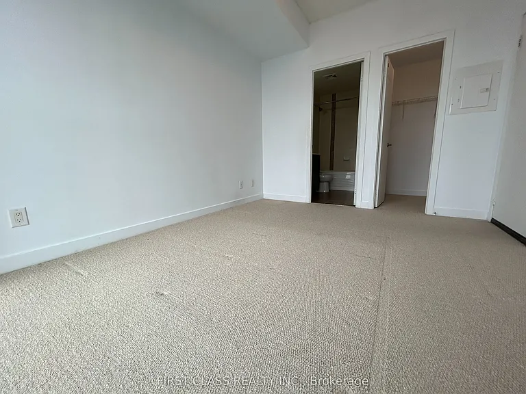 4070 Confederation Pkwy #4407 — Photo 12