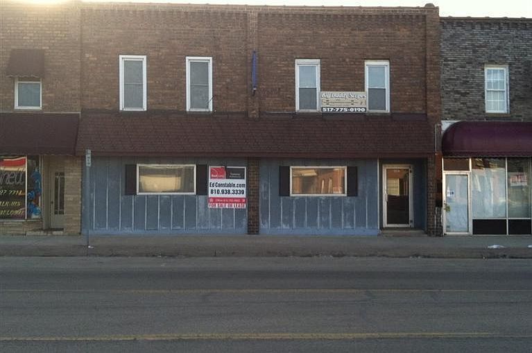 1st image of 115 N Shiawassee St