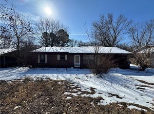 2305 Cottonwood Pl, Springdale, AR 72762