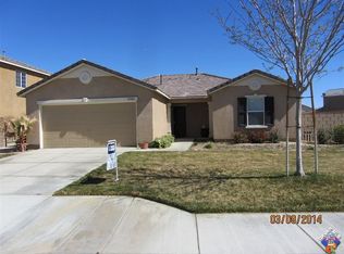 43060 Vineyard Dr, Lancaster, CA 93535