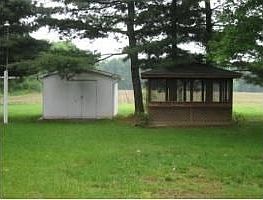 3rd image of 565 New Milford Rd