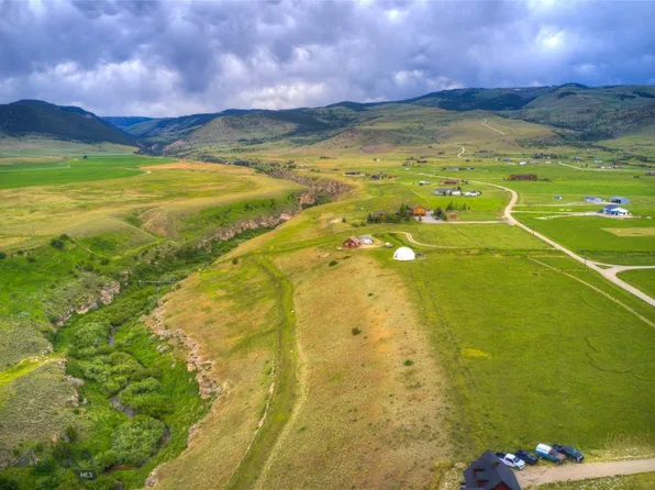 64 Hayfield Loop Trl, Ennis, MT 59729
