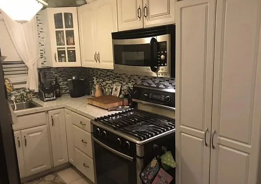 1st image of 118 Coale Ave #1