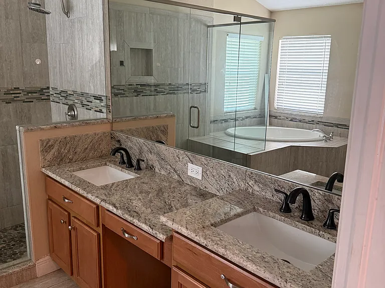 1549 Sweetspire Dr — Photo 11