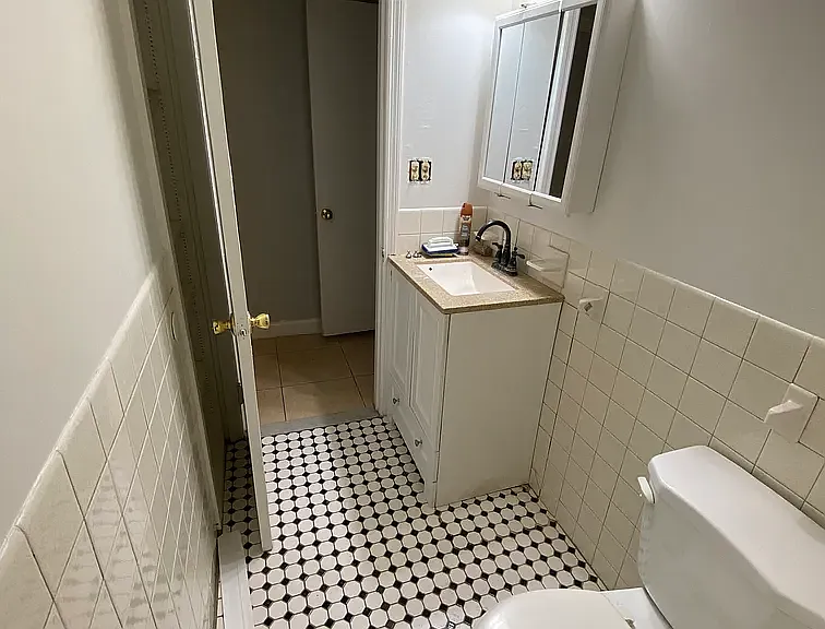 Mountain Ave — Photo 11
