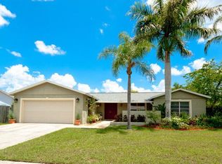 3902 33rd Ave W, Bradenton, FL 34205