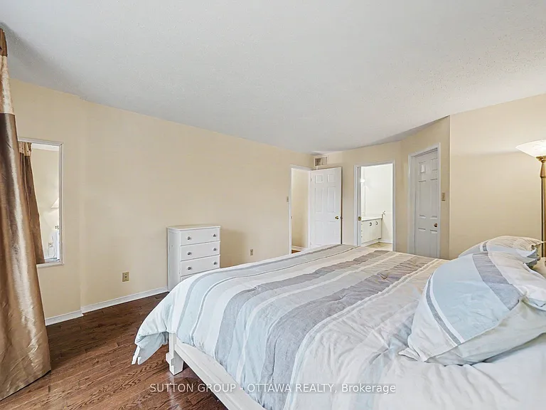 57 Constable St — Photo 20