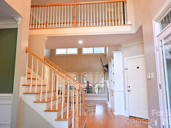 4th image of 435 Crowders Bluff Ct