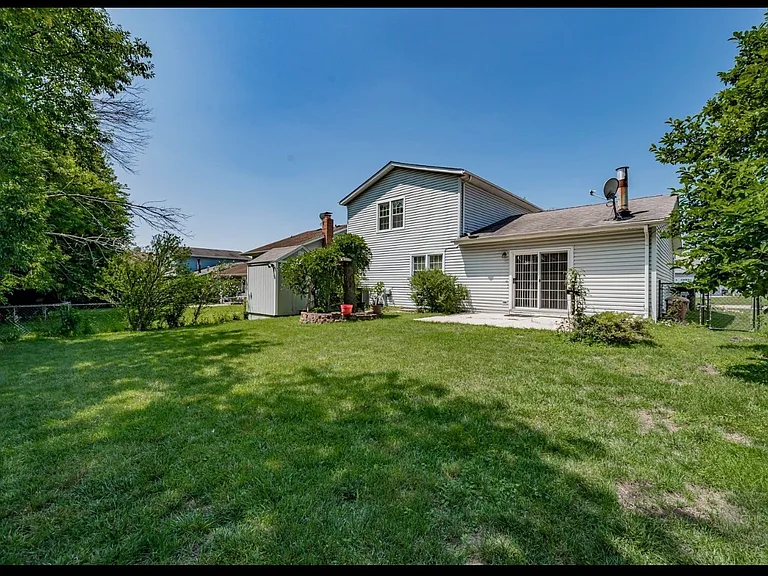 989 Tioga Ct — Photo 29