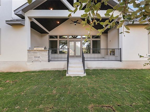 5th image of 5668 Dry Comal Dr
