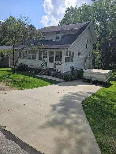 3570 Franklin Rd Photo 1
