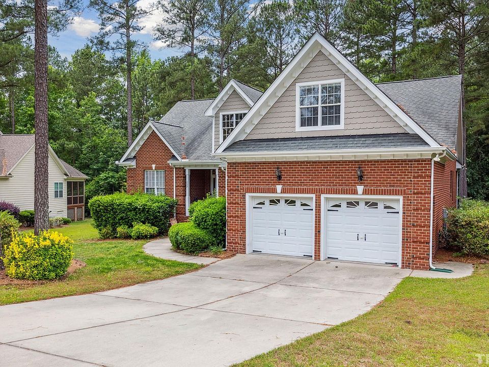 125 Falling Water Rd, Spring Lake, NC 28390 | Zillow