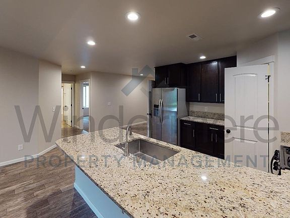 4th image of 41 NW Evans Ave