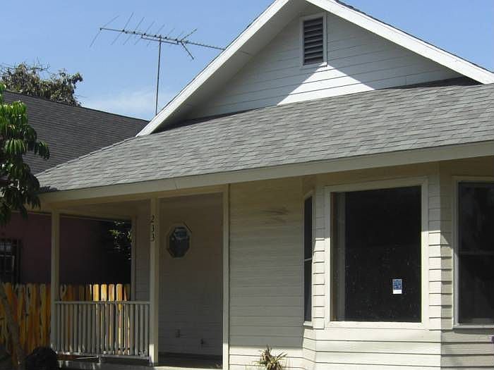 233 W. 7th Exterior 1