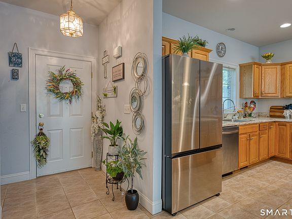 3rd image of 79 Buttonwood Road #79
