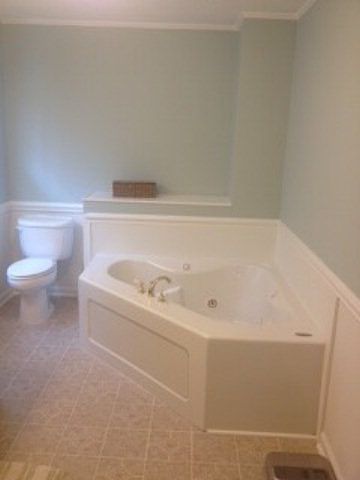 2nd image of 1614 Walnut Dr