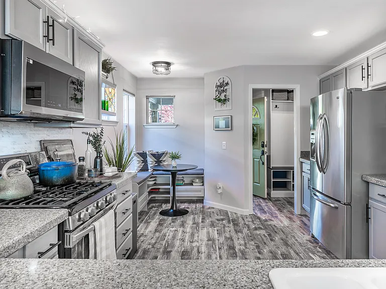 23003 SE 241st Pl — Photo 9