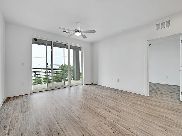 4801 Springdale Rd #1301 — Photo 9