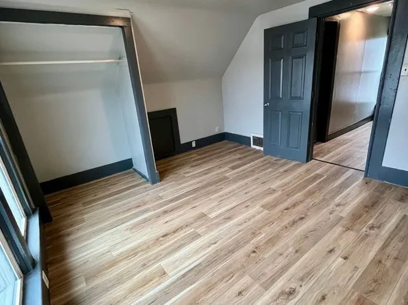 520 Reber Ave, Waterloo, IA 50701