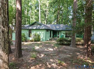 3006 Three Bridges Rd, Midlothian, VA 23112