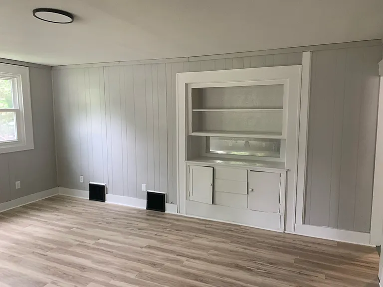 45 Beacon Ave — Photo 3