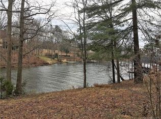 149 Quail Hollow Dr, Kings Mountain, NC 28086