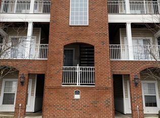 1905 N Lincoln Ave #206-B, Urbana, IL 61801