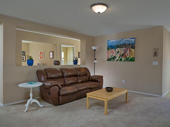 5th image of 2819 W Greenstreak Dr
