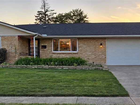 7389 Colegrove Dr, Dayton, OH 45424