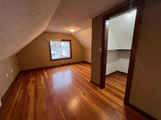 1104 Charleston St — Photo 13
