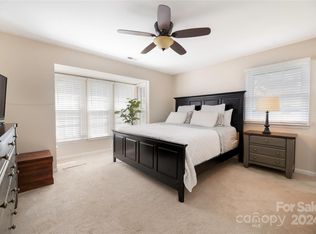 768 Marsh Rd APT 5, Charlotte, NC 28209