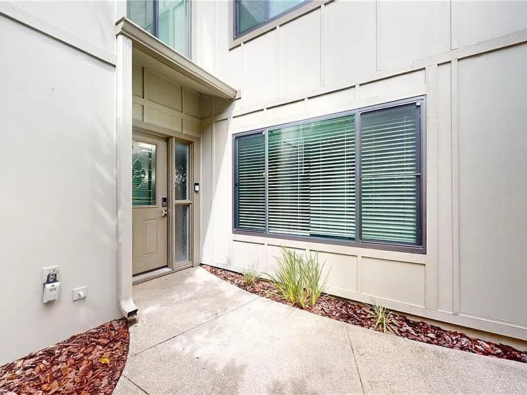 202 Pine Cone Trl — Photo 34