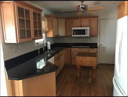 Granite Kitchen Counter Top