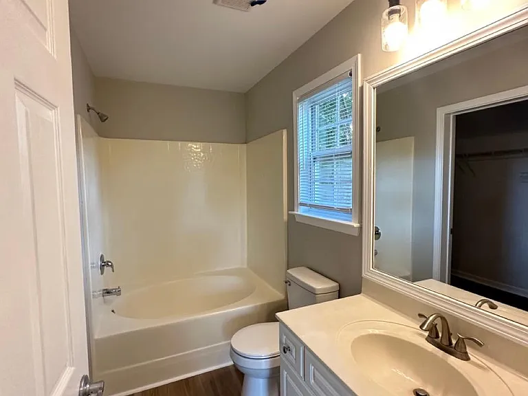 1553 Pine Harbor Way — Photo 17