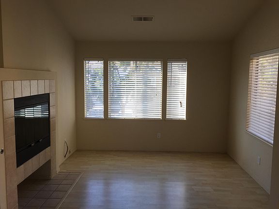 4th image of 6949 Rodling Dr Unit H
