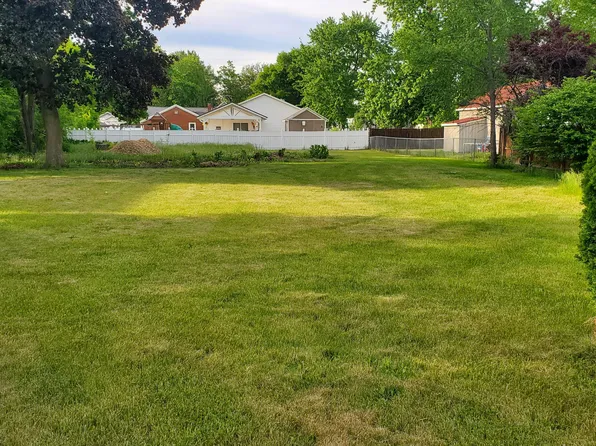 220 Franklin St, Bronson, MI 49028