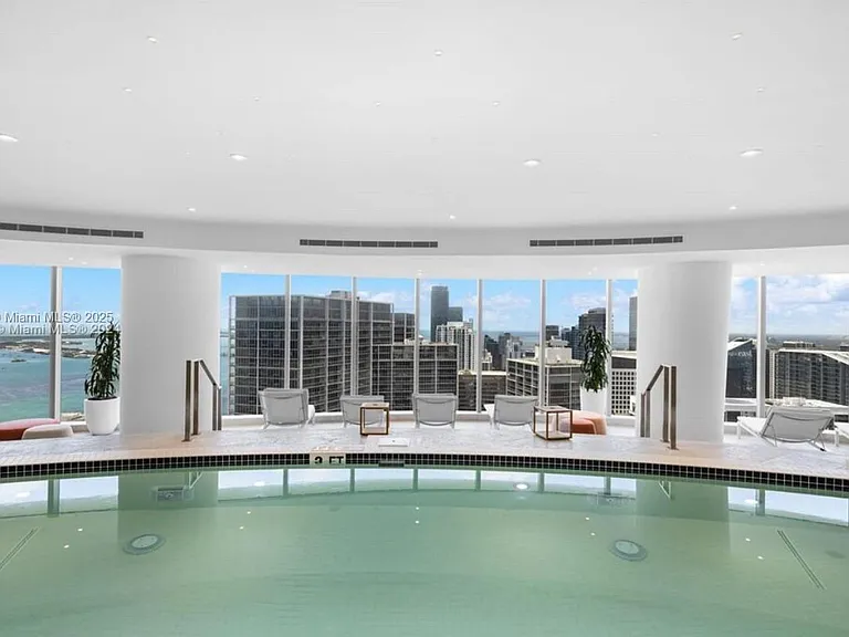300 Biscayne Boulevard Way #3009 — Photo 2