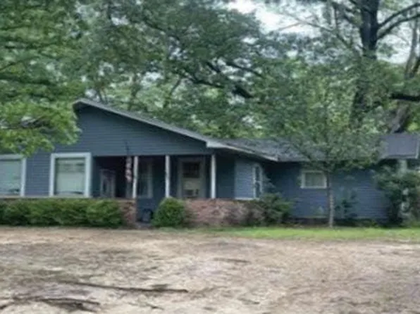 607 Elm St, Crossett, AR 71635