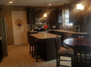 3 Fox Run Ter, Lititz, PA 17543