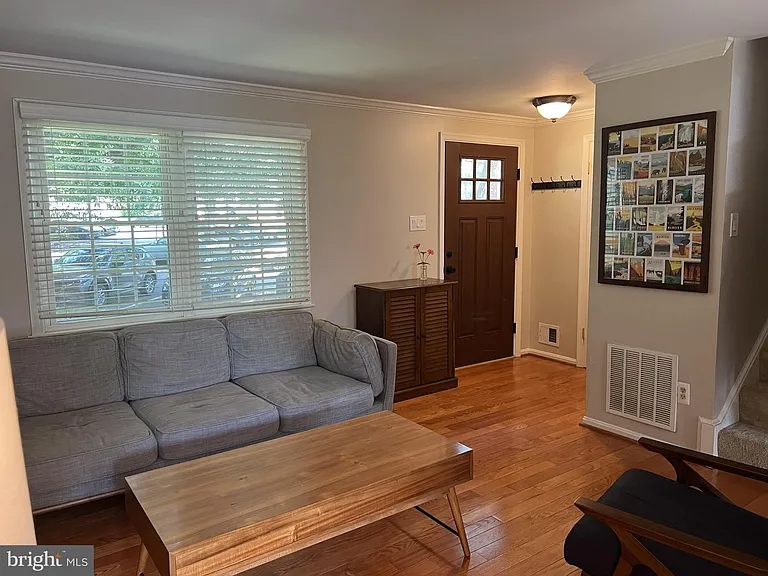 9015 Piney Grove Dr — Photo 10