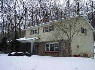 42 Fox Creek Rd, Wrightsville, PA 17368