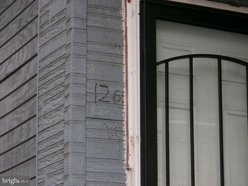 2nd image of 1208 W Rockland St #0
