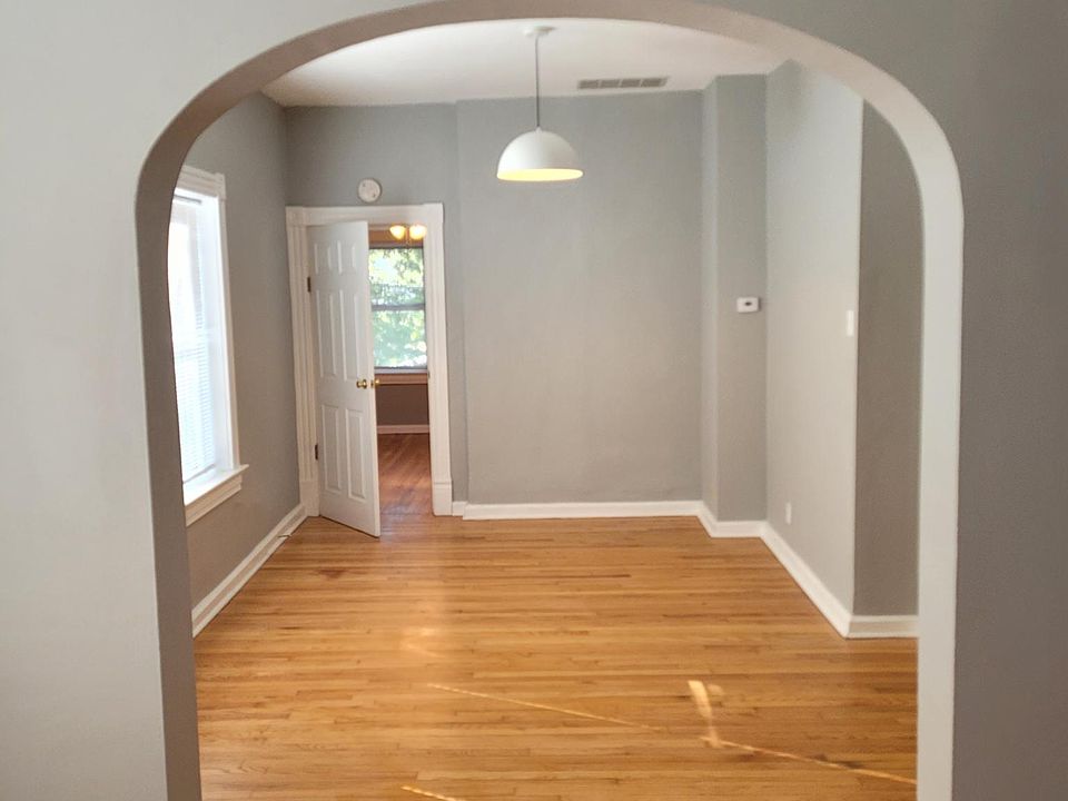 1st image of 4320 Hartford St #2F