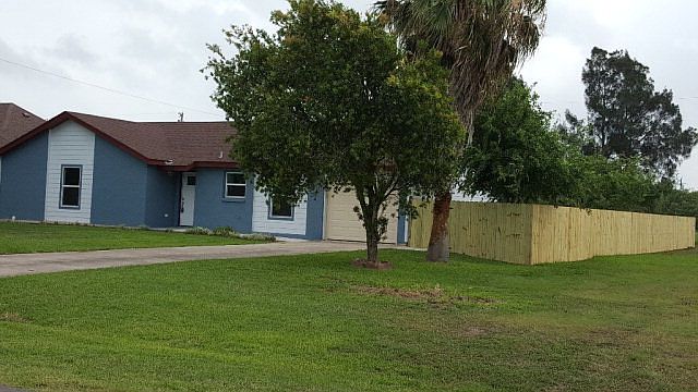 1st image of 922 Palm Blvd