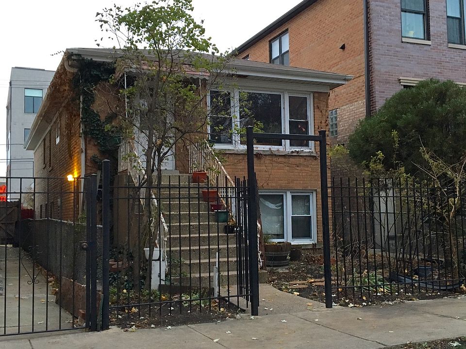 2nd image of 2423 W Rice St